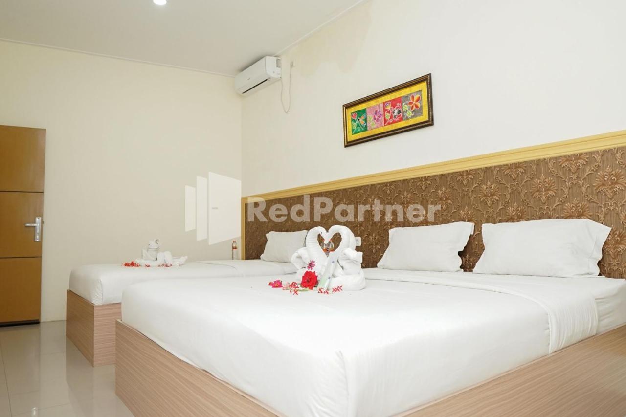 Adisa Homestay Near Saiful Anwar مالانغ المظهر الخارجي الصورة